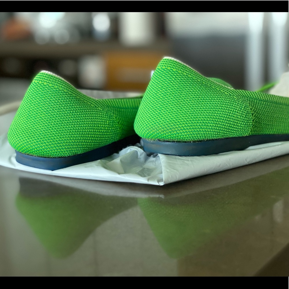 Rothy's Bright Green Flats (fits like Rothy’s
sz 8) - Picture 10 of 16
